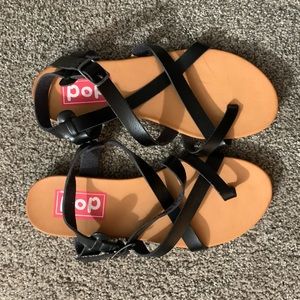 Black Pop Sandals